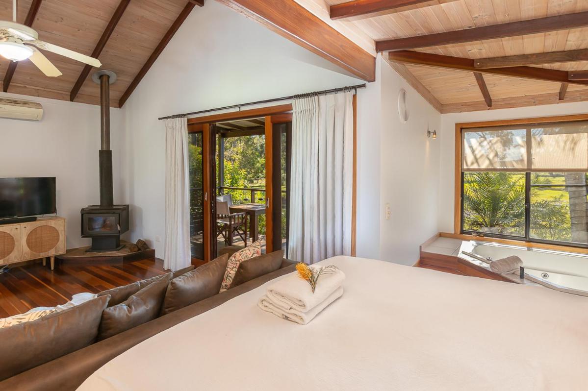 Lake Weyba Cottages Noosa Peregian Beach Εξωτερικό φωτογραφία